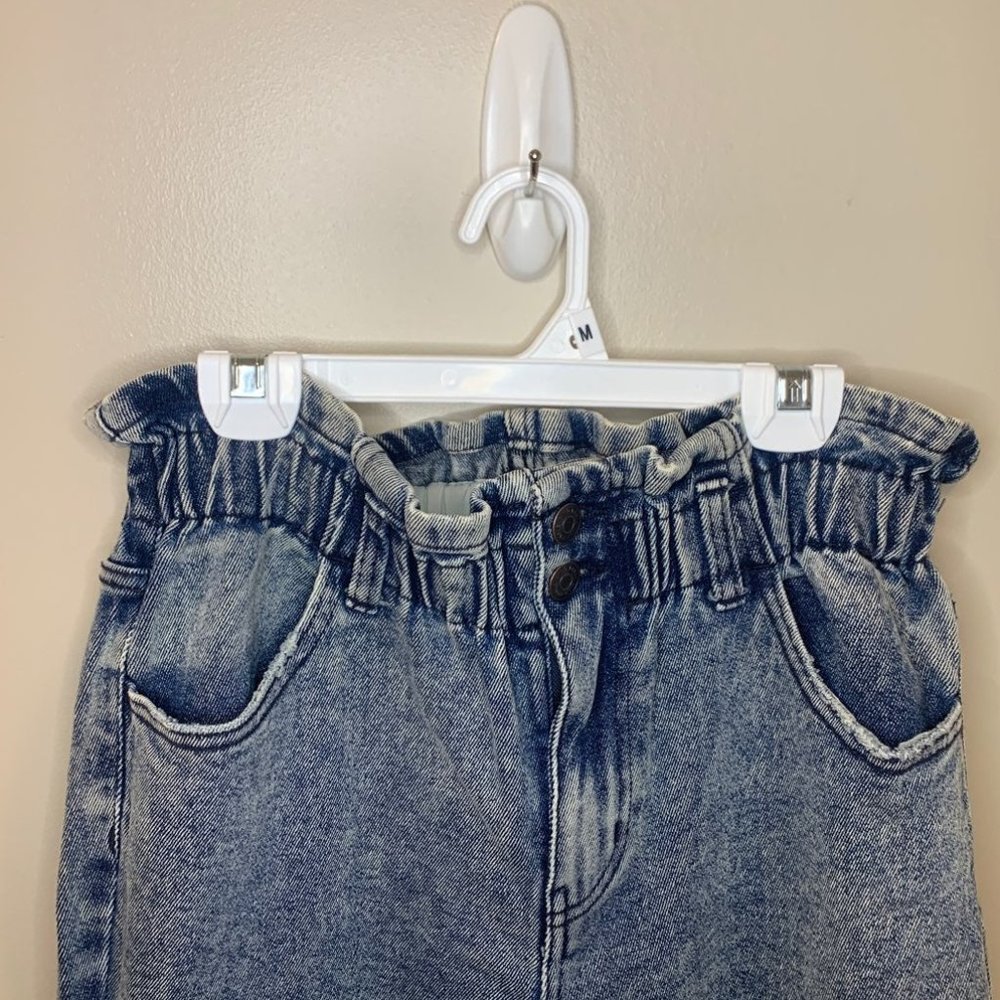 Womans Jeans